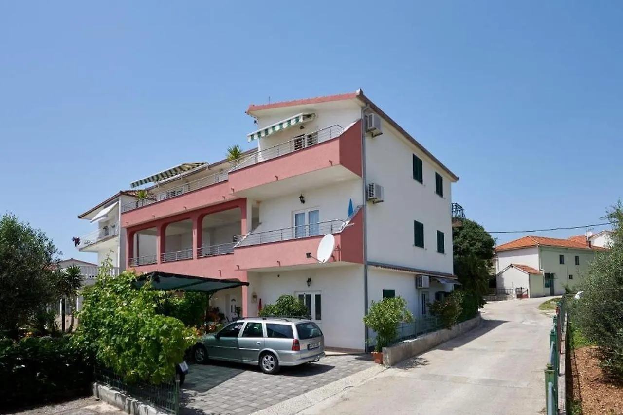 Studio Apartment In Seget Vranjica With Terrace, Air Conditioning, Wifi, Washing Machine 5052-1 0*,