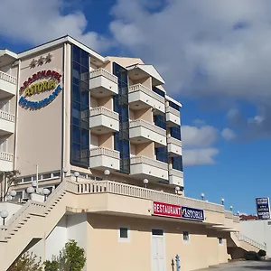 Apartment And Astoria, Seget Vranjica