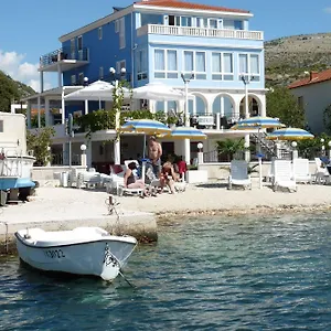 Hotel Mediterana, Seget Vranjica